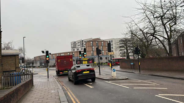 Perry Rise junction with Perry Hill Performing a prohibited turn (no left turn)